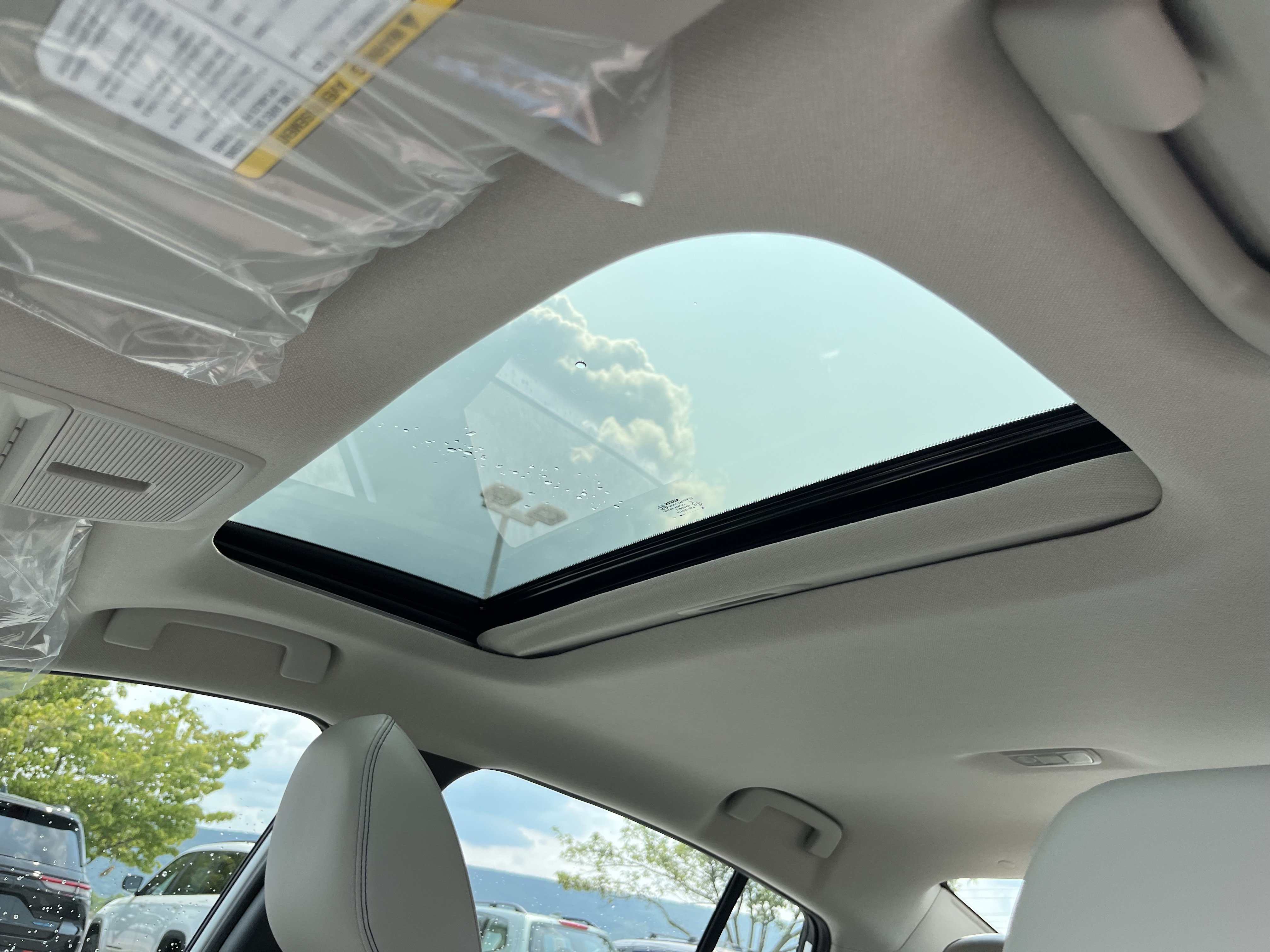 New 2026 Nissan Sentra SL FWD image 23