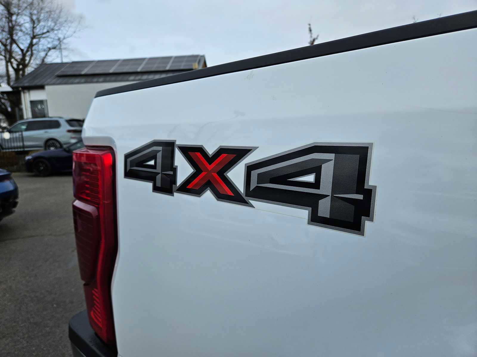 Used 2022 Ford F350 XLT w/ XLT Premium Package image 16