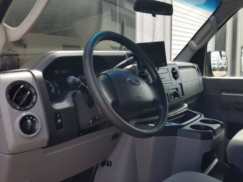 Used 2014 Ford E-150 and Econoline 150 w/ Power Group RWD image 15