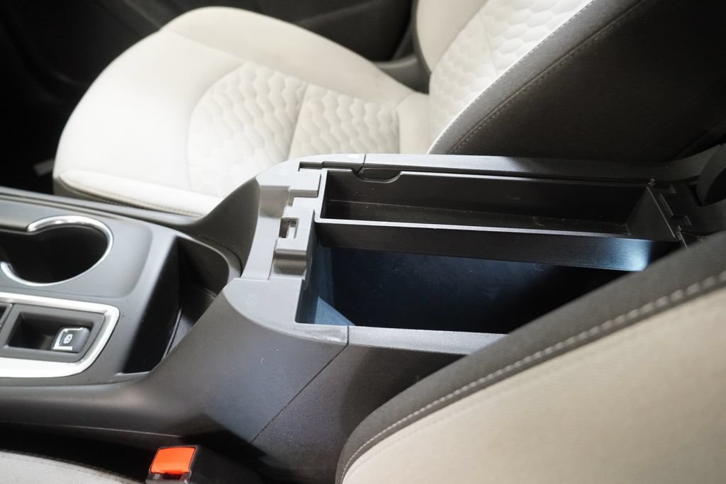 Used 2019 Chevrolet Equinox LS FWD image 24