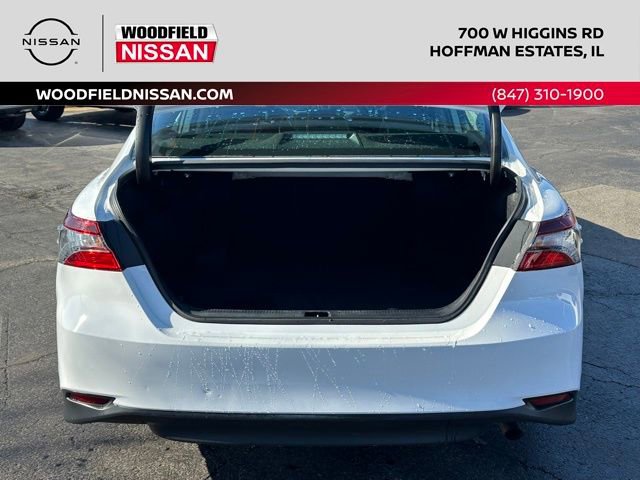 Used 2022 Toyota Camry LE w/ Cold Weather Package image 15