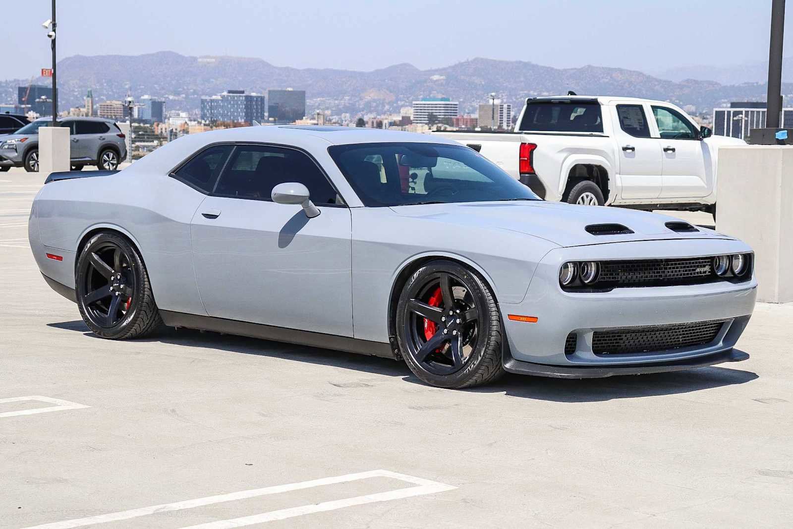 Used 2022 Dodge Challenger SRT Hellcat w/ Plus Package RWD image 3