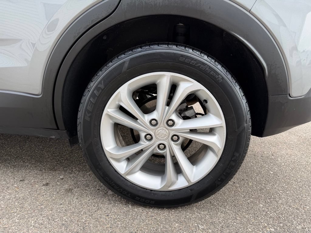 Certified 2023 Buick Encore GX Preferred FWD image 11
