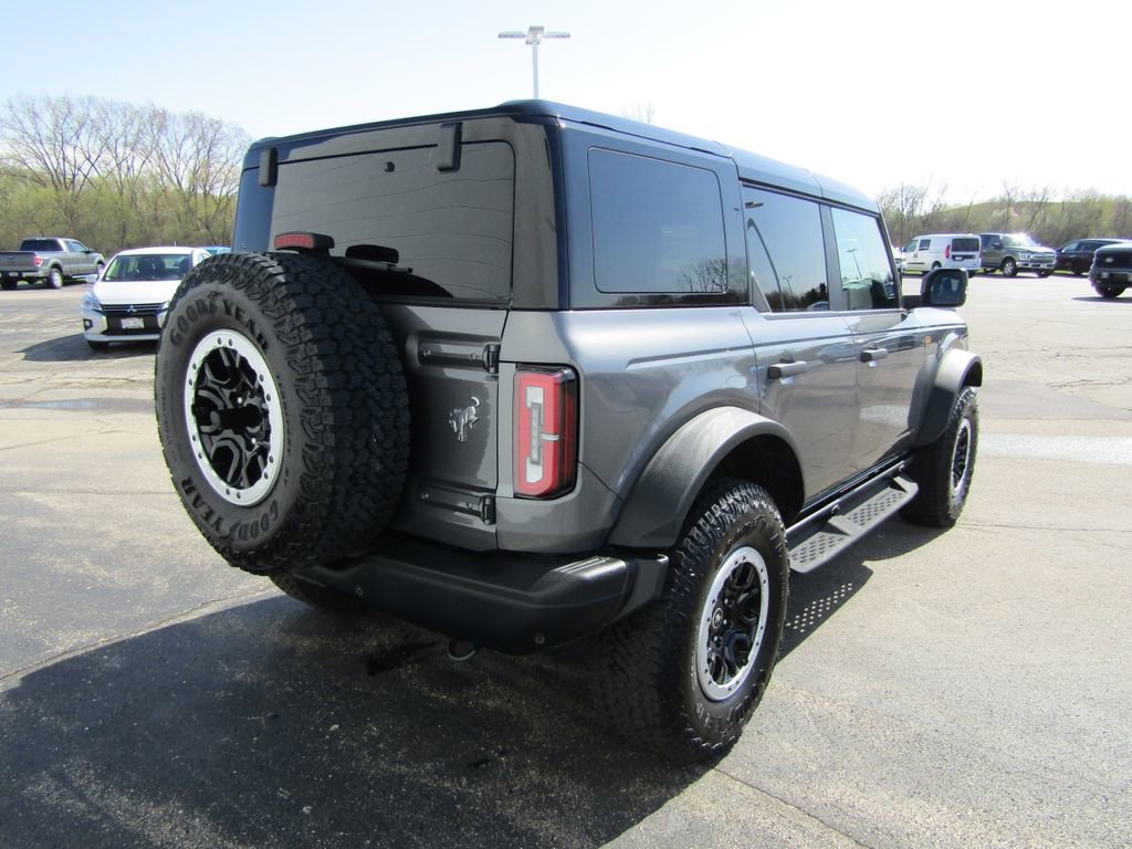 Used 2025 Ford Bronco Badlands AWD/4WD image 7