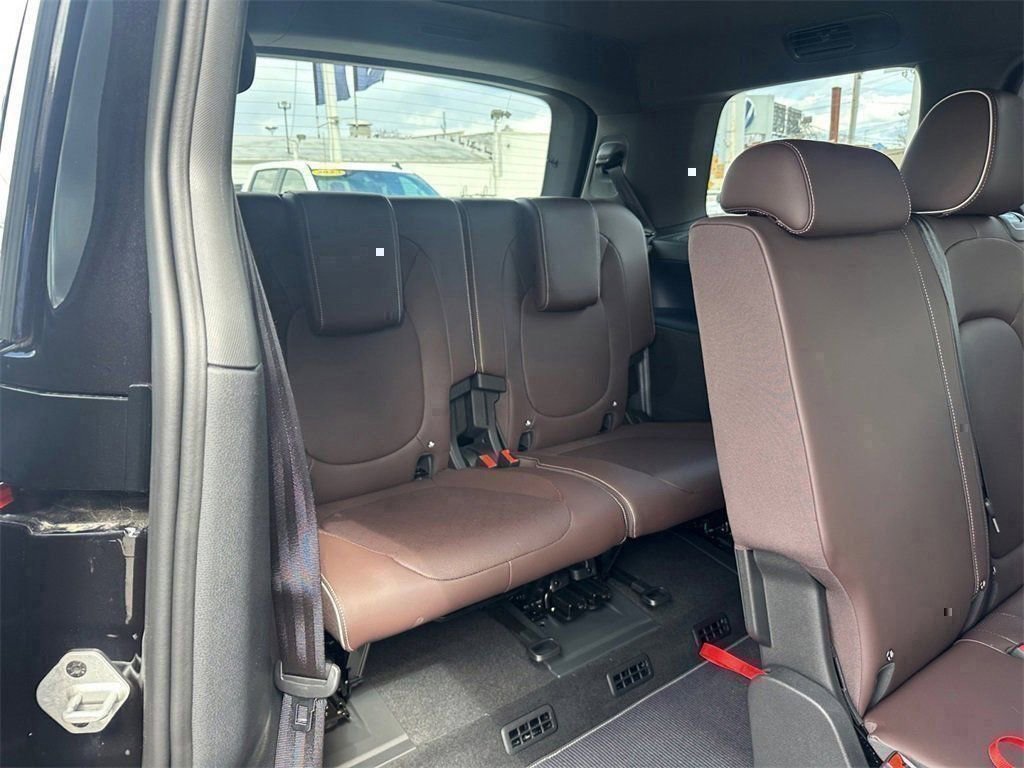 New 2025 Volkswagen ID. Buzz Pro S image 20