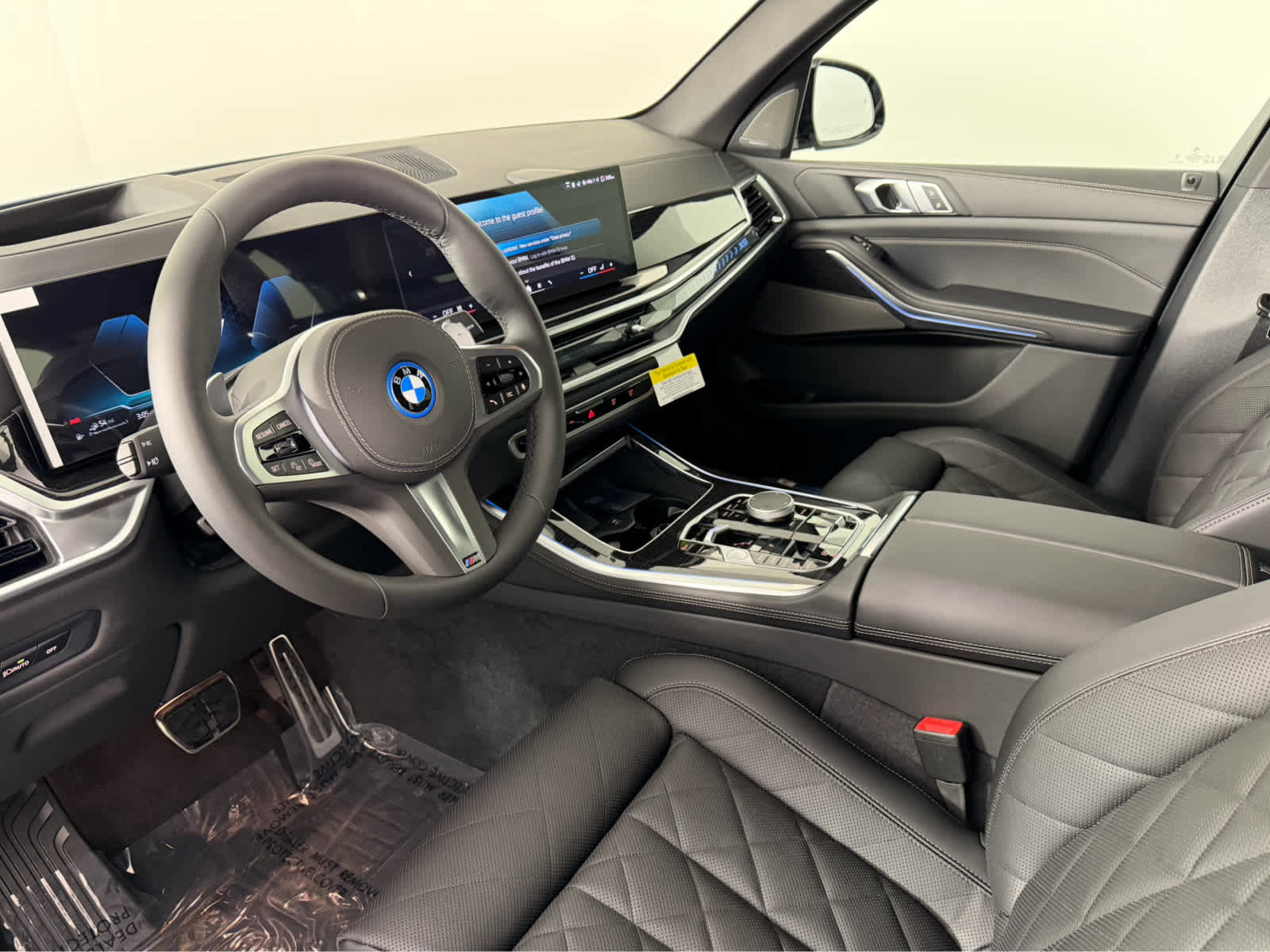 New 2026 BMW X5 xDrive50e w/ M Sport Package AWD/4WD image 10