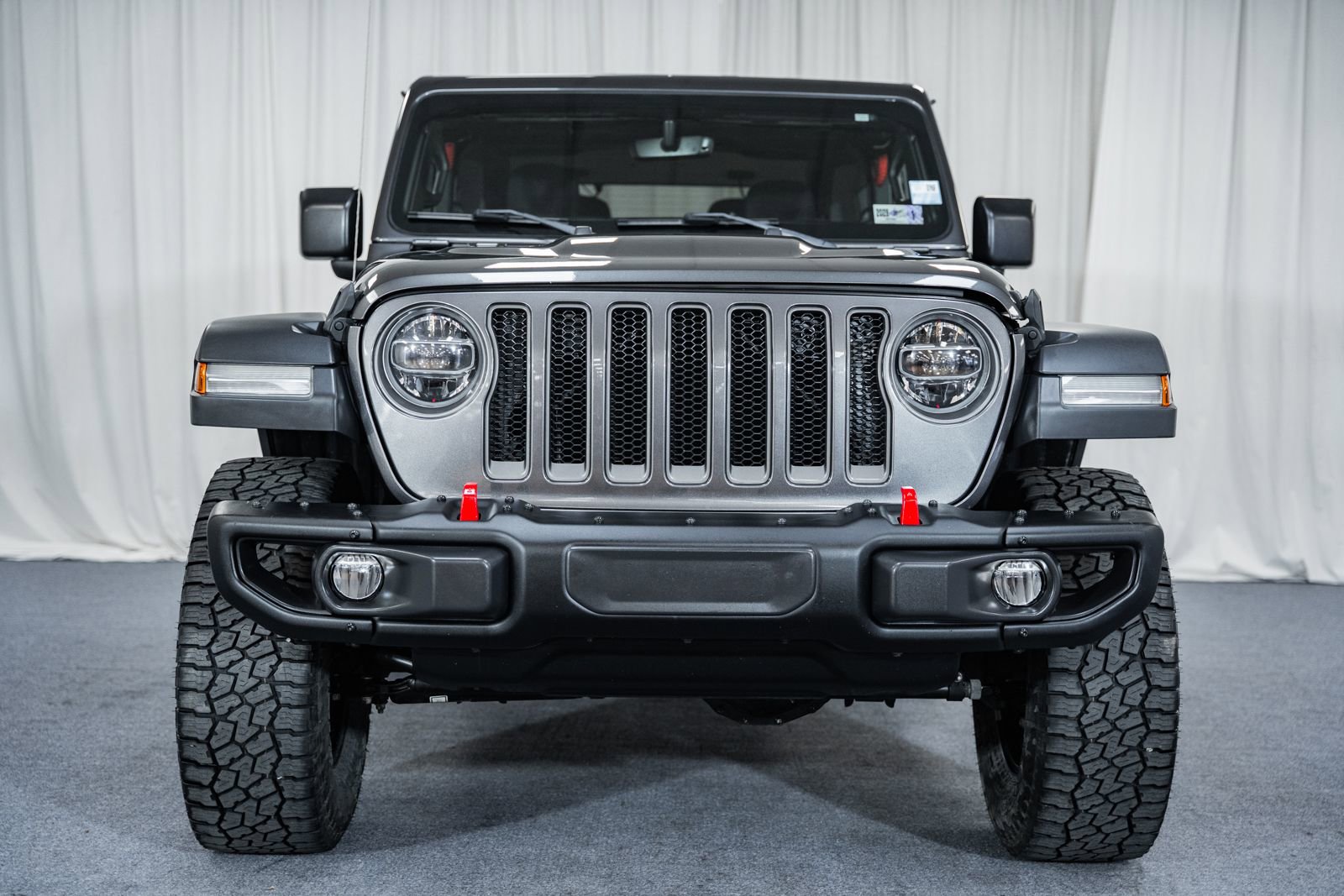 Used 2018 Jeep Wrangler Rubicon image 2