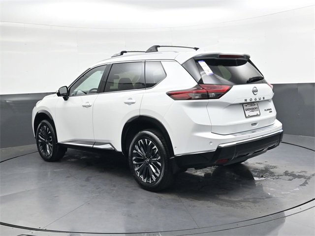 New 2026 Nissan Rogue Platinum image 6