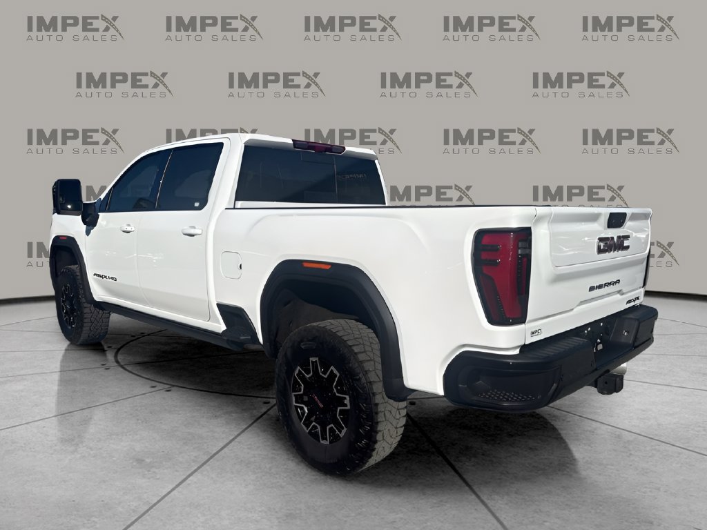 Used 2025 GMC Sierra 2500 AT4X AWD/4WD image 3