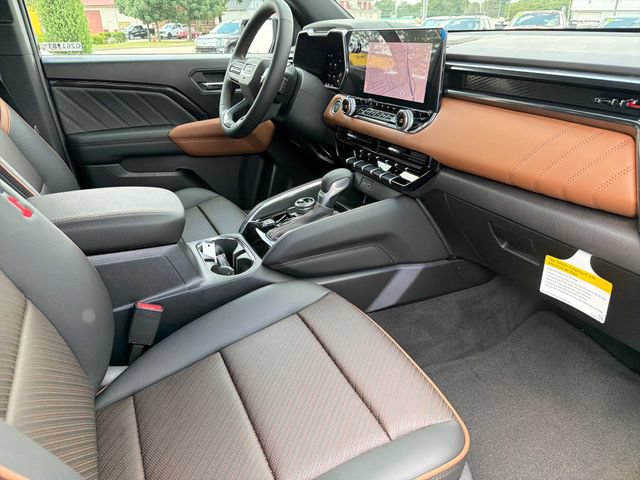 New 2026 GMC Canyon AT4 w/ Technology Plus Package AWD/4WD image 23