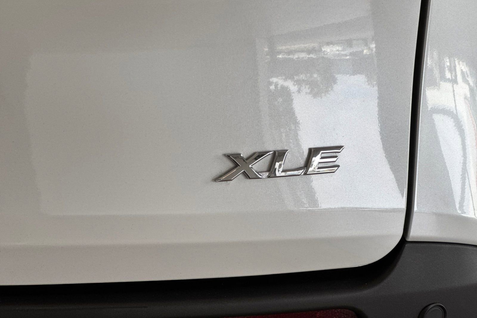 Certified 2026 Toyota Sienna XLE AWD/4WD image 28