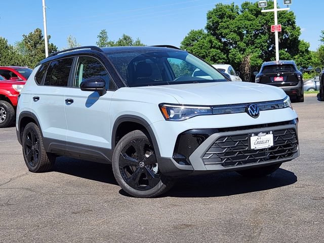 New 2026 Volkswagen Taos SE AWD/4WD image 1