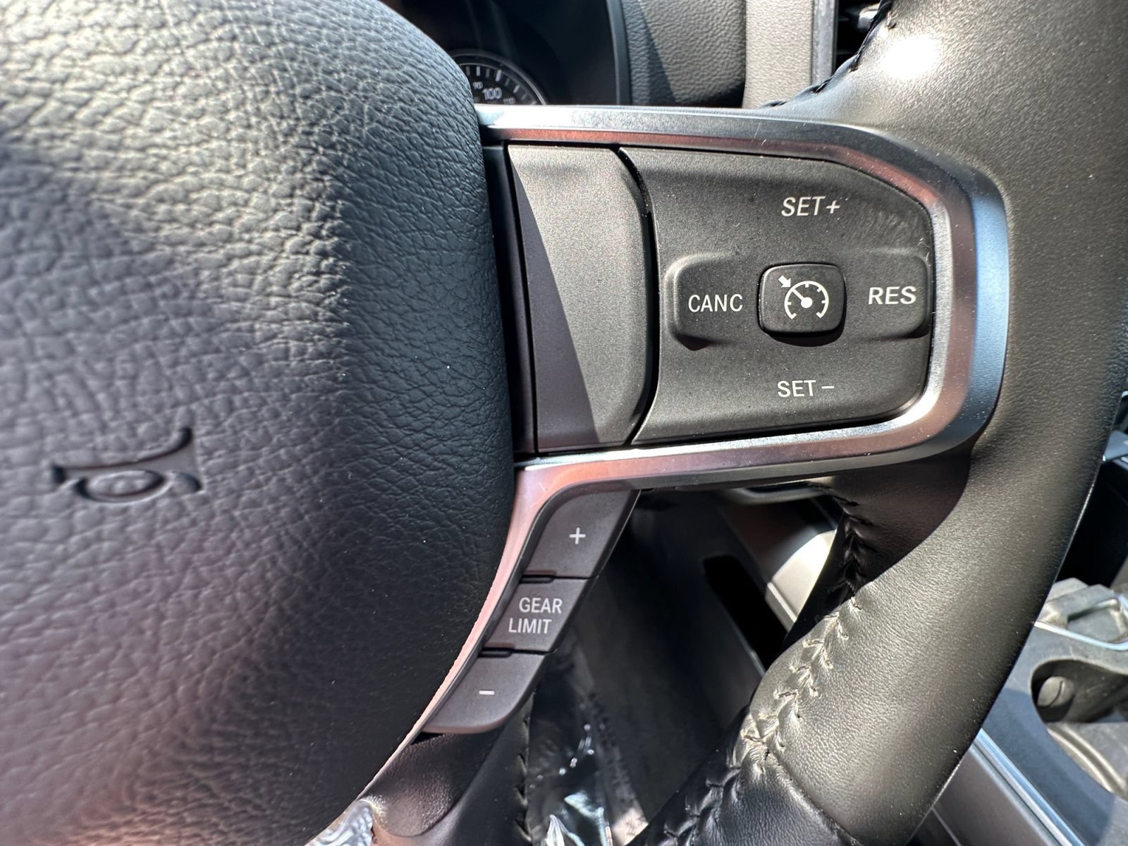 Used 2024 RAM 1500 Big Horn AWD/4WD image 21