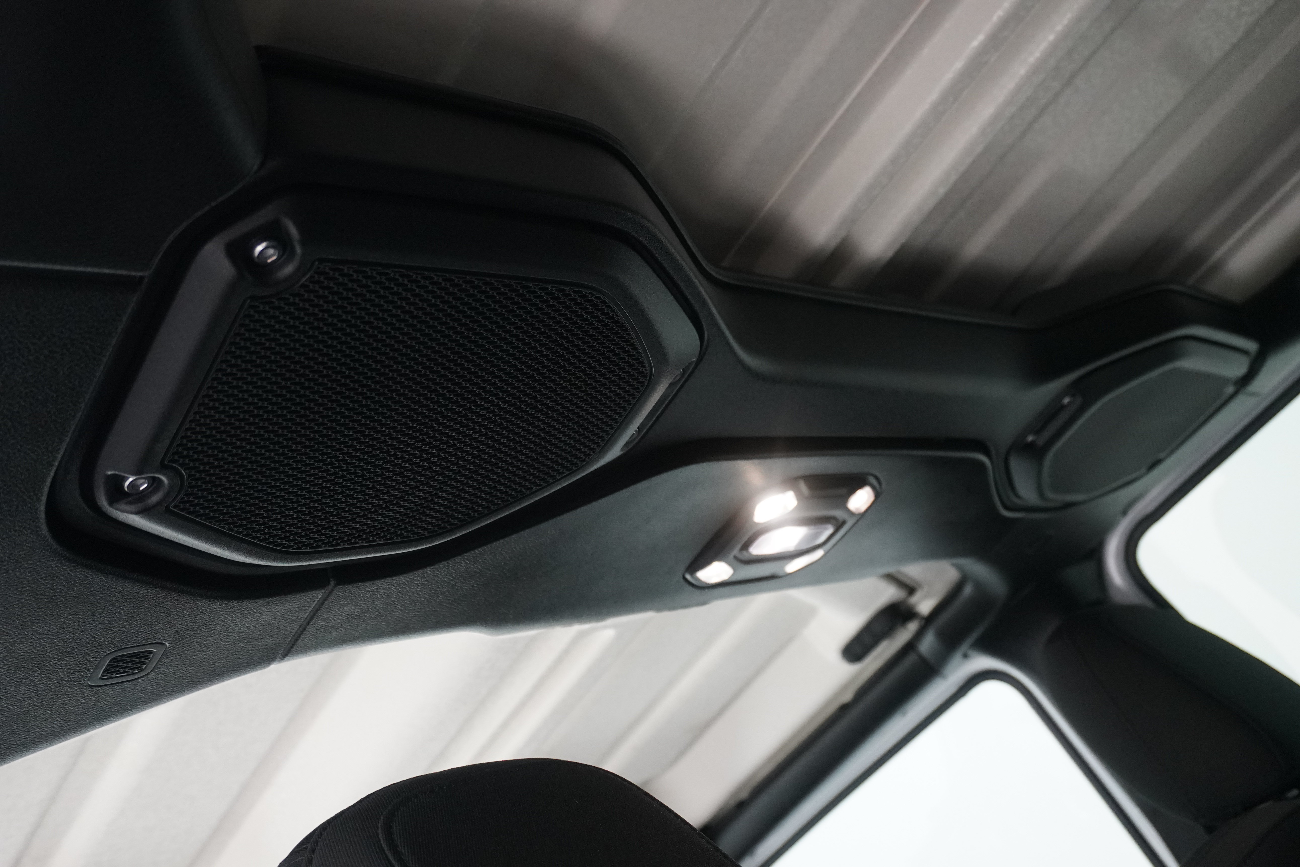 Used 2023 Jeep Gladiator Mojave w/ LED Lighting Group AWD/4WD image 16