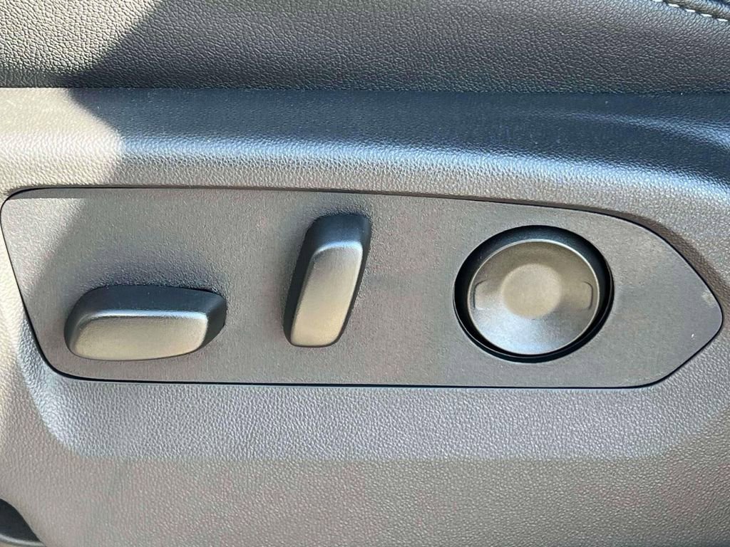 New 2026 Chevrolet Silverado 1500 LTZ w/ Technology Package image 11