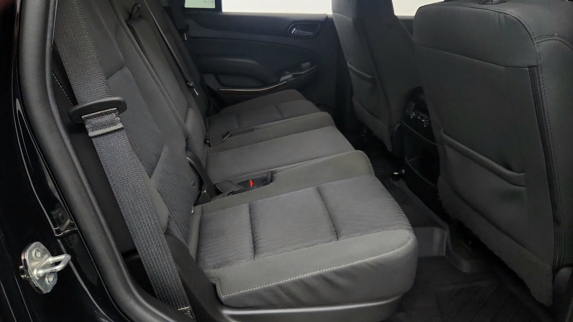Used 2019 Chevrolet Tahoe LS AWD/4WD image 25