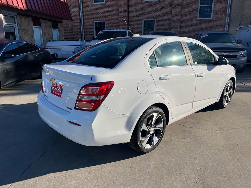 Used 2019 Chevrolet Sonic Premier FWD image 3