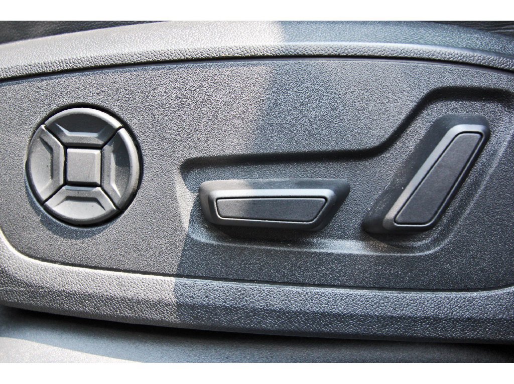 Used 2022 Audi Q4 e-tron Premium Plus AWD/4WD image 35