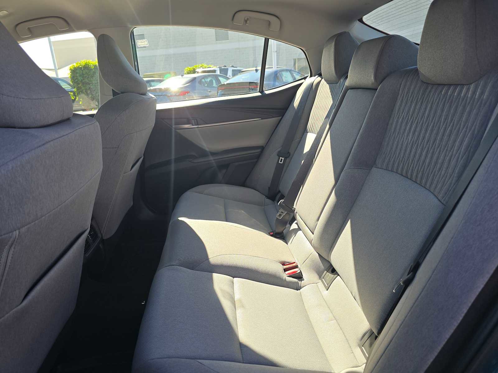 Used 2025 Toyota Camry LE image 19