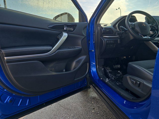 Used 2025 Mitsubishi Eclipse Cross SE image 14