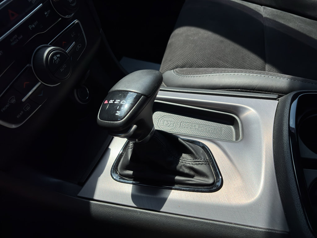 Used 2022 Dodge Charger R/T w/ Plus Group RWD image 23
