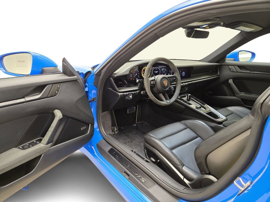 Used 2022 Porsche 911 Carrera GTS image 16
