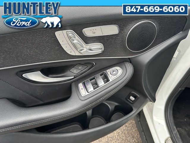 Used 2022 Mercedes-Benz GLC 300 4MATIC image 21