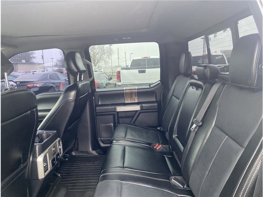 Used 2018 Ford F150 Lariat w/ Equipment Group 502A Luxury AWD/4WD image 16