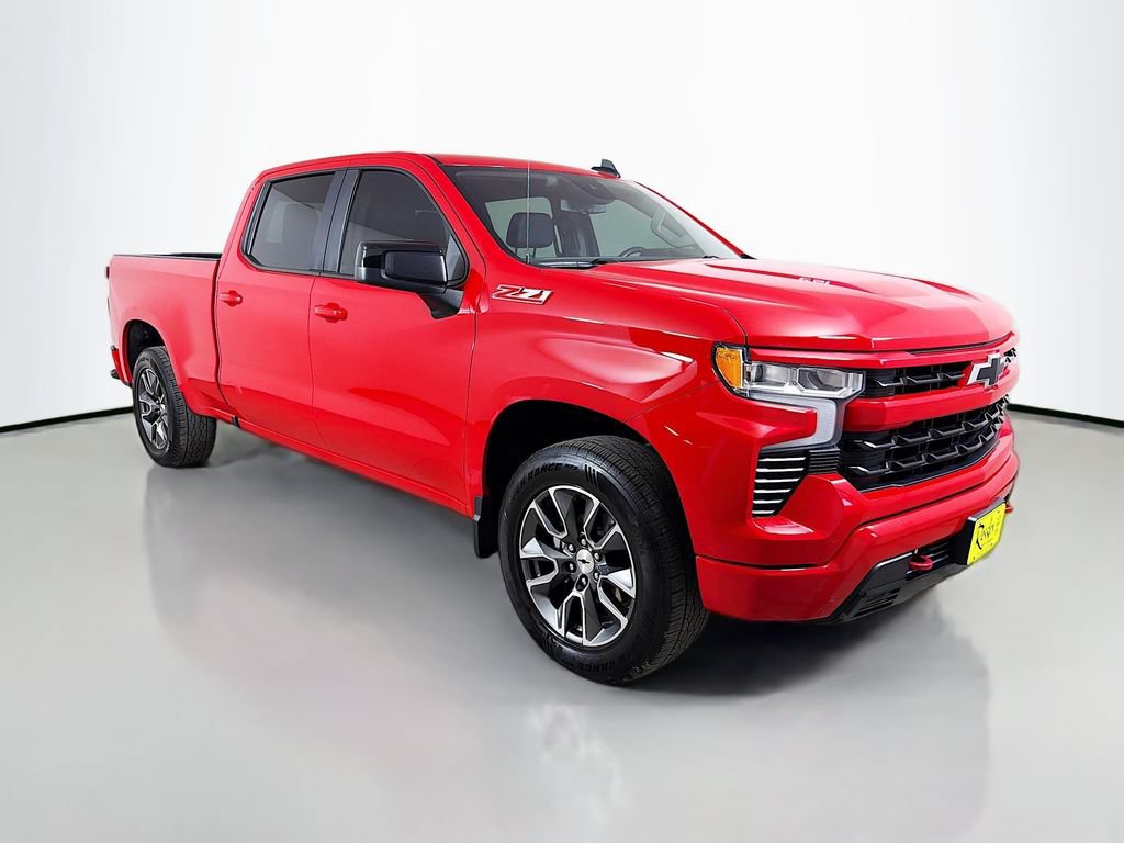 Used 2023 Chevrolet Silverado 1500 RST AWD/4WD image 4