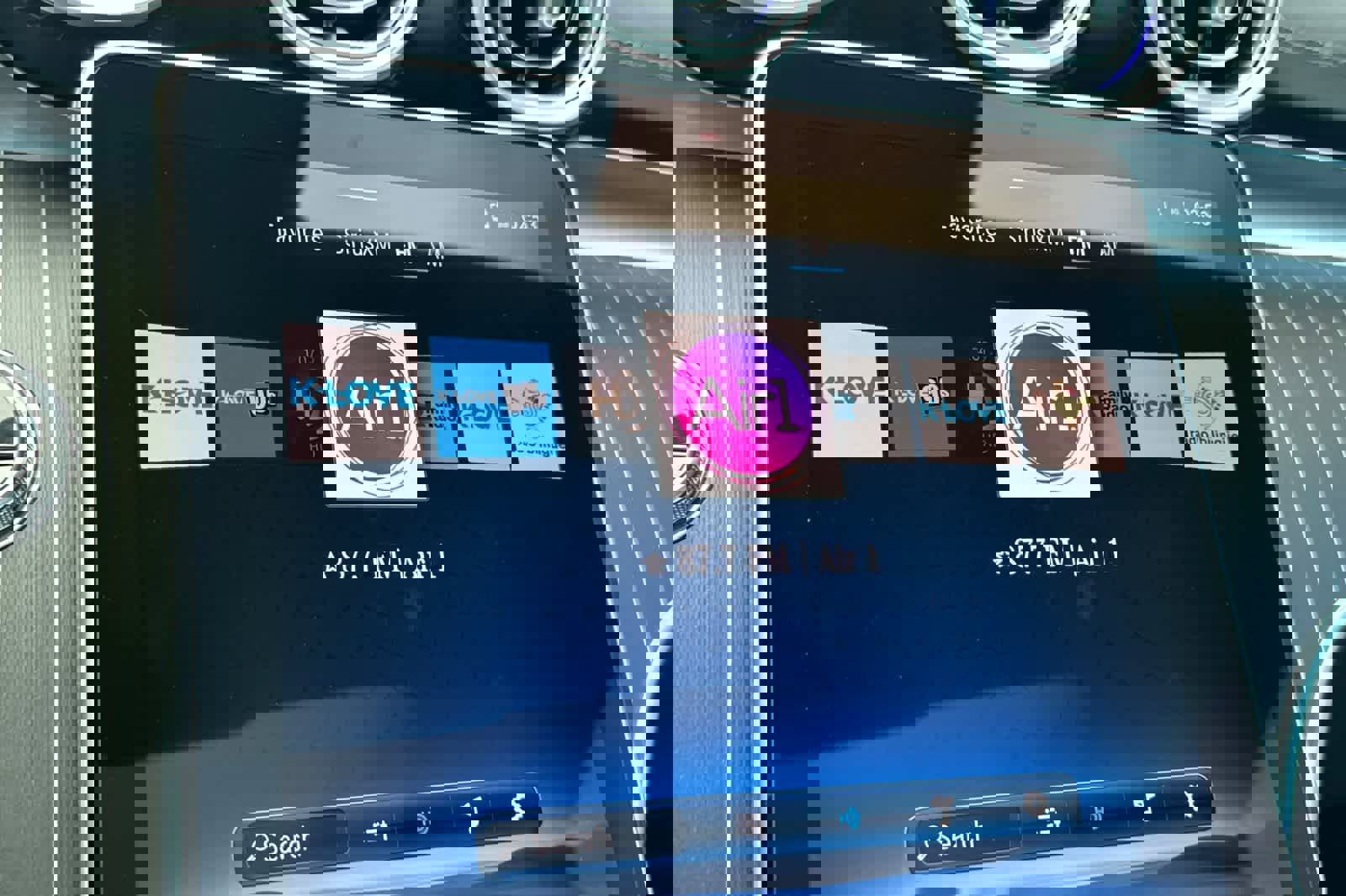 New 2025 Mercedes-Benz C 300 Sedan image 16