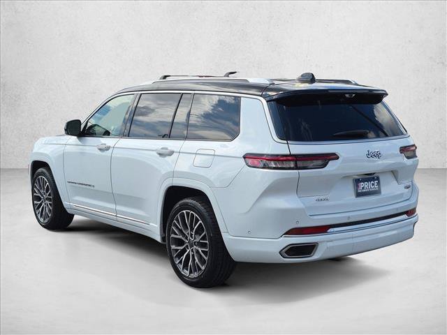 Used 2023 Jeep Grand Cherokee L Summit AWD/4WD image 8