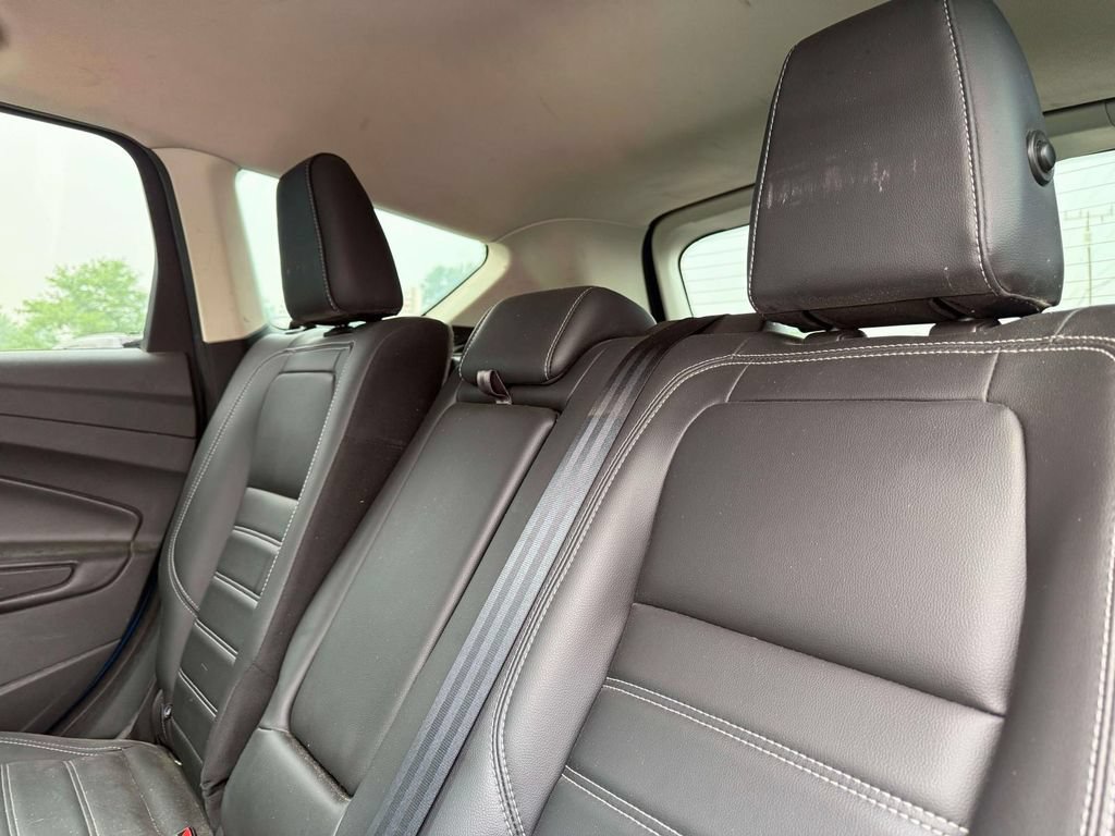 Used 2019 Ford Escape SEL AWD/4WD image 10