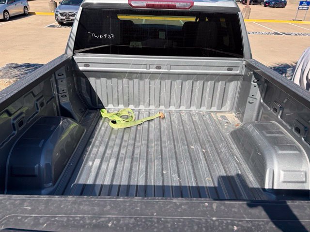 Used 2025 Chevrolet Silverado 1500 LT AWD/4WD image 19