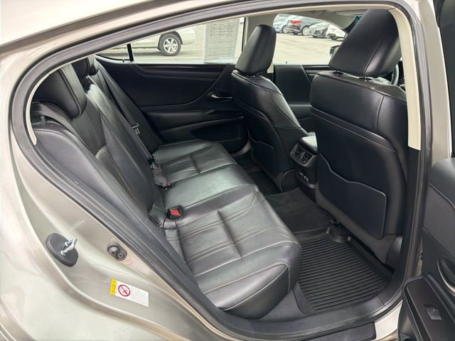 Used 2019 Lexus ES 350 w/ Accessory Package image 32