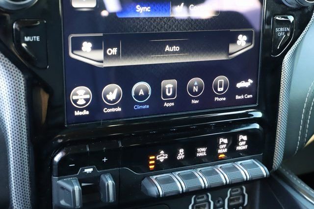 Used 2019 RAM 1500 Limited w/ Advanced Safety Group AWD/4WD image 32