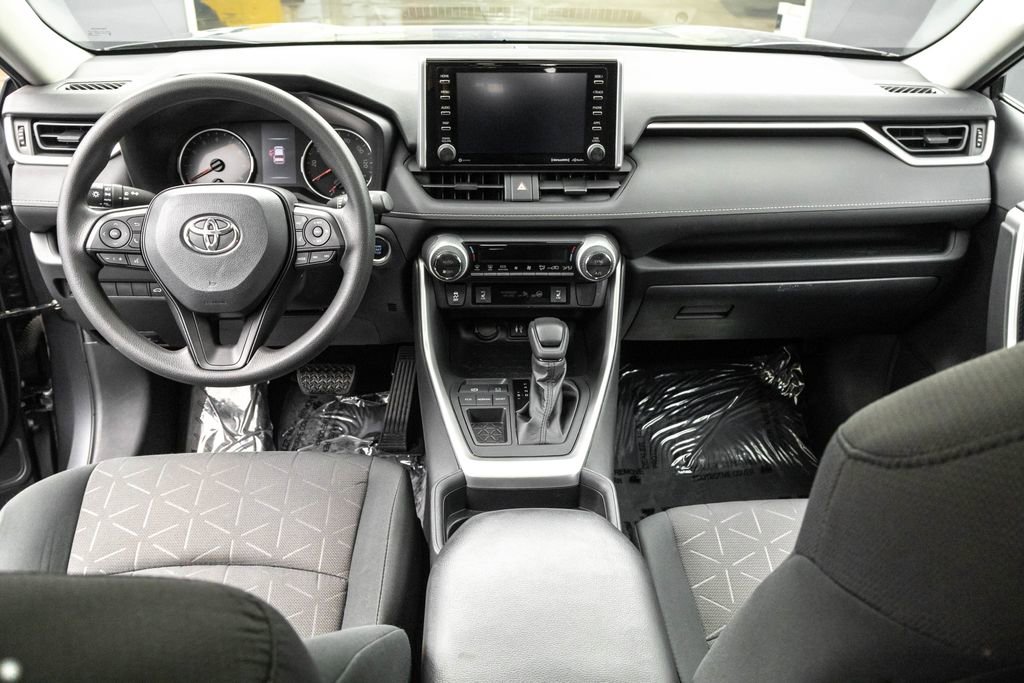 Used 2019 Toyota RAV4 XLE w/ Convenience Package image 24