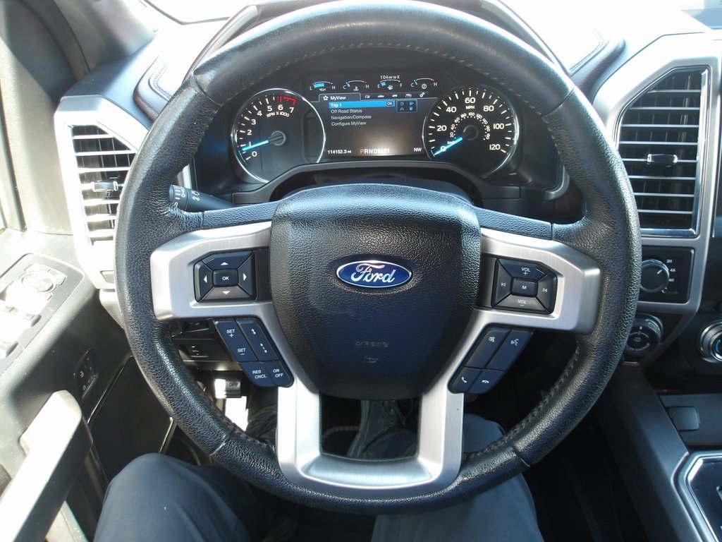 Used 2016 Ford F150 Platinum w/ Equipment Group 701A Luxury image 15