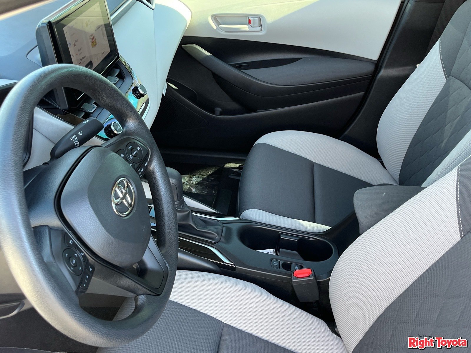 Certified 2026 Toyota Corolla LE w/ LE Premium Package FWD image 21