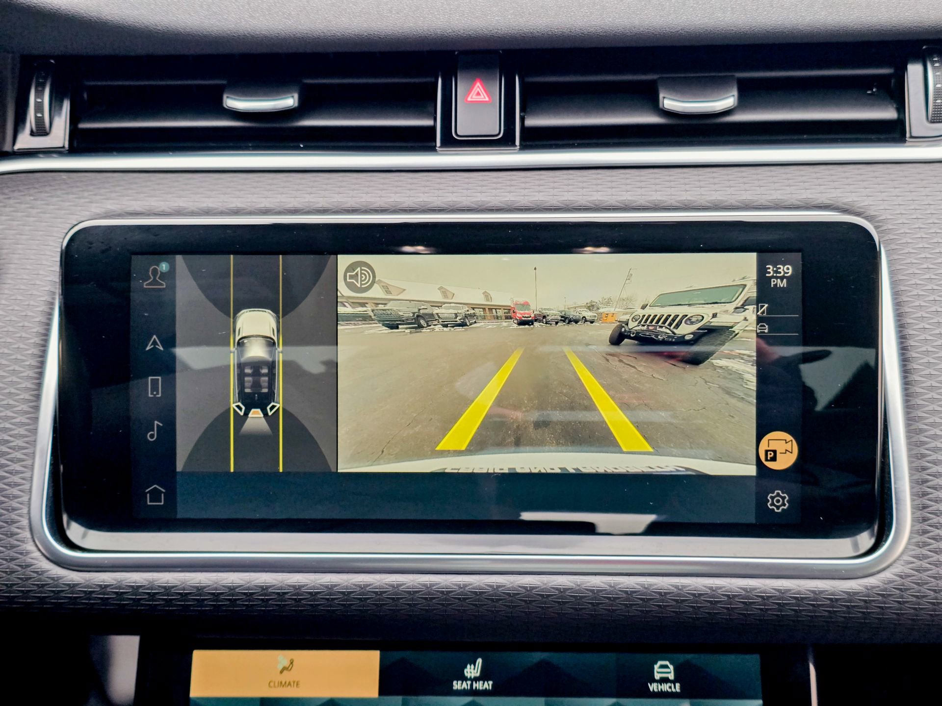 Used 2023 Land Rover Range Rover Evoque S image 45