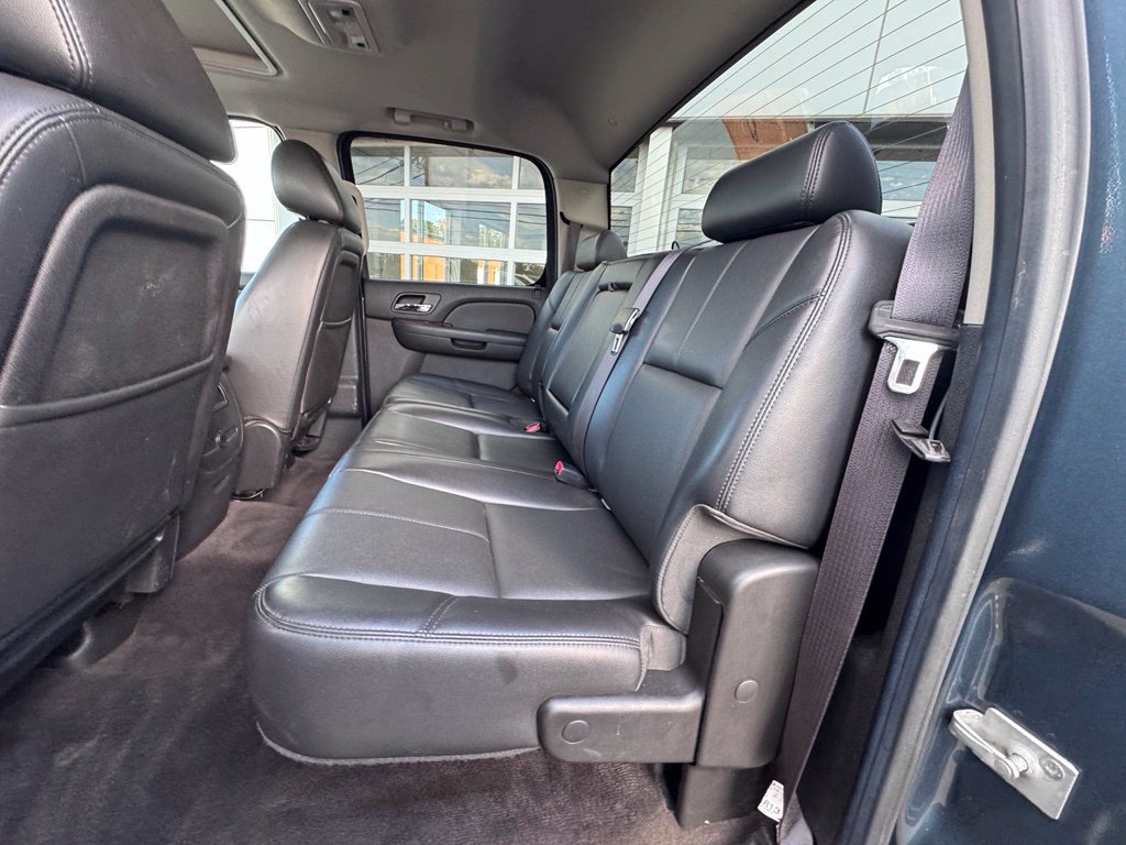Used 2014 GMC Sierra 2500 SLT w/ SLT Convenience Package AWD/4WD image 35
