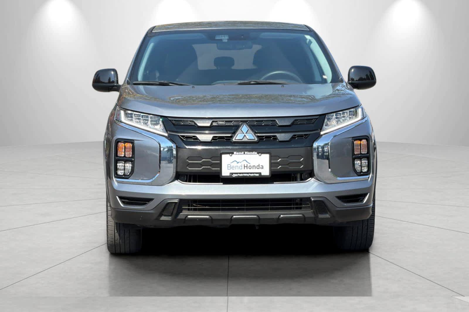 Used 2025 Mitsubishi Outlander Sport LE AWD/4WD image 10