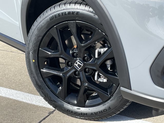 Certified 2025 Honda HR-V Sport image 9