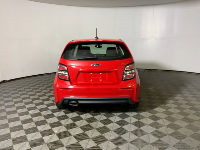 Used 2018 Chevrolet Sonic LT w/ Convenience Package FWD image 6