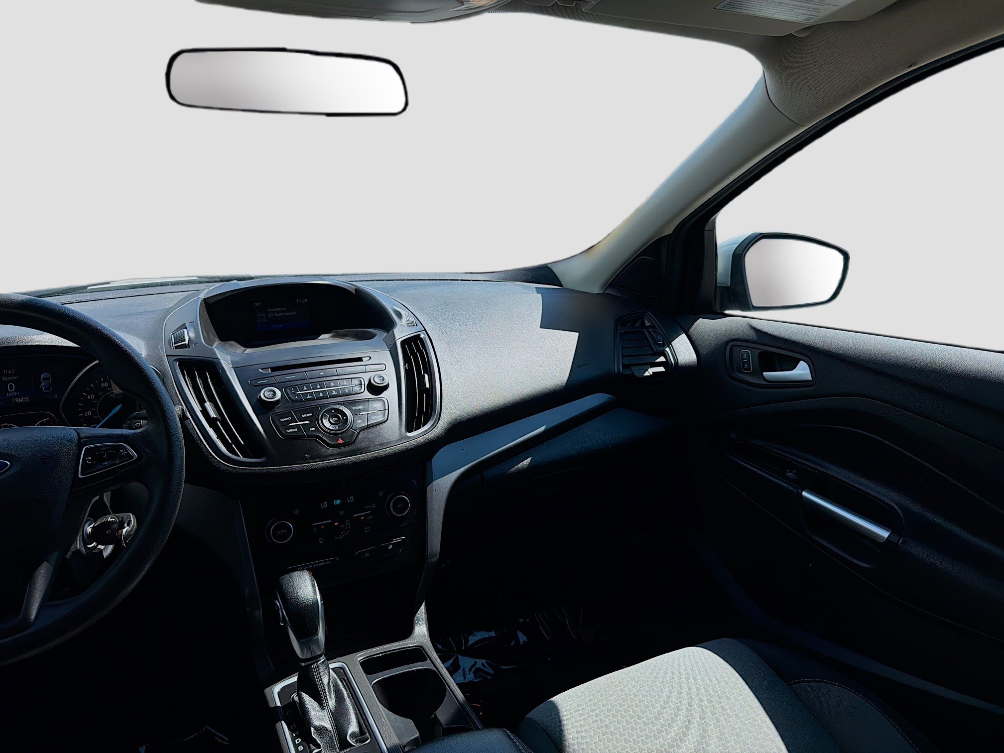 Used 2018 Ford Escape SE image 19