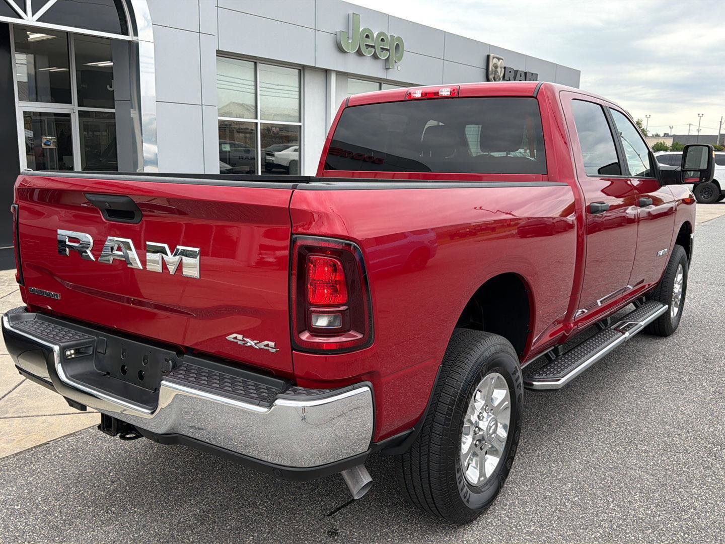 Used 2026 RAM 2500 Big Horn AWD/4WD image 11