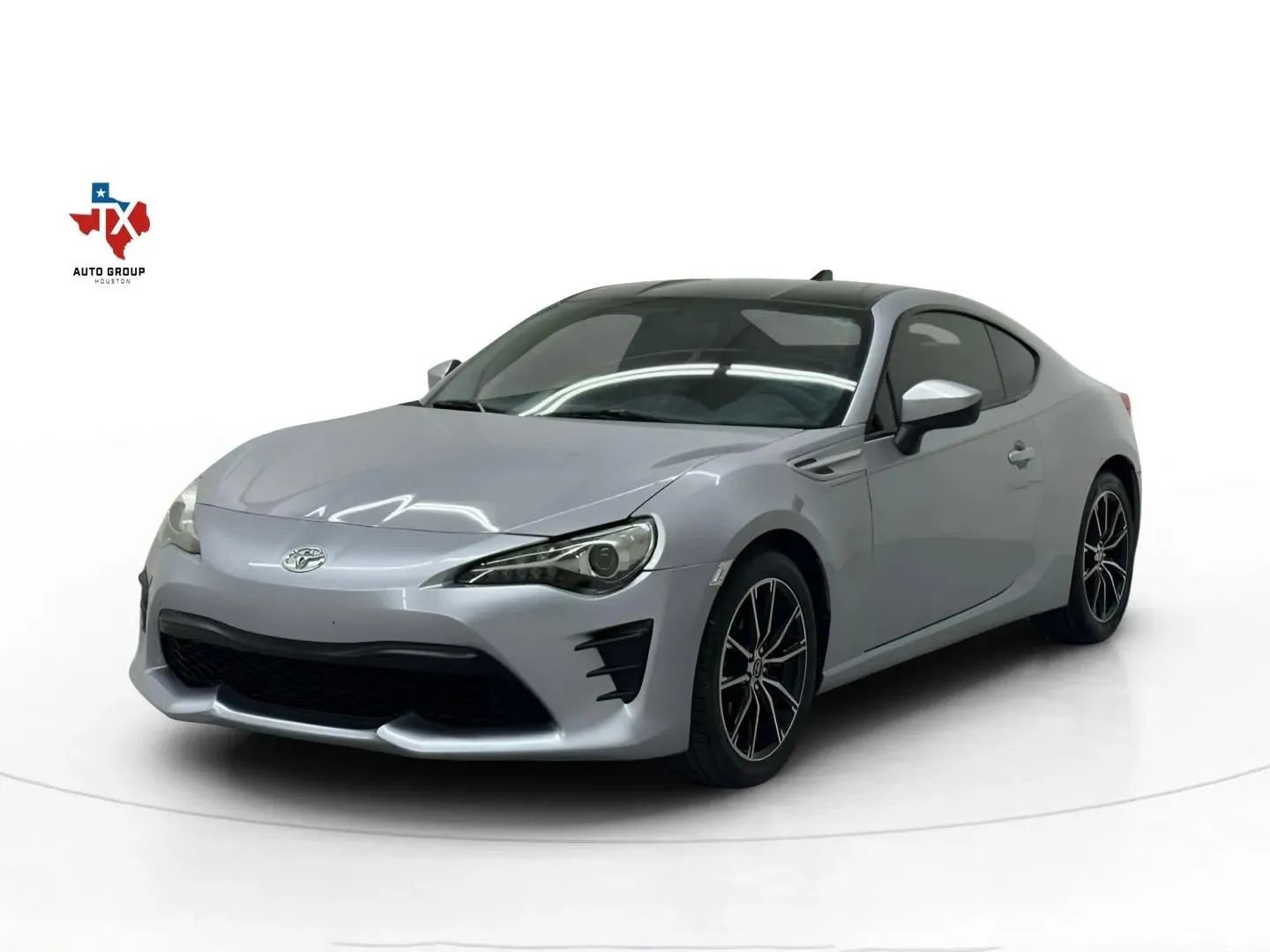 Used 2017 Toyota 86 Coupe 2D image 5