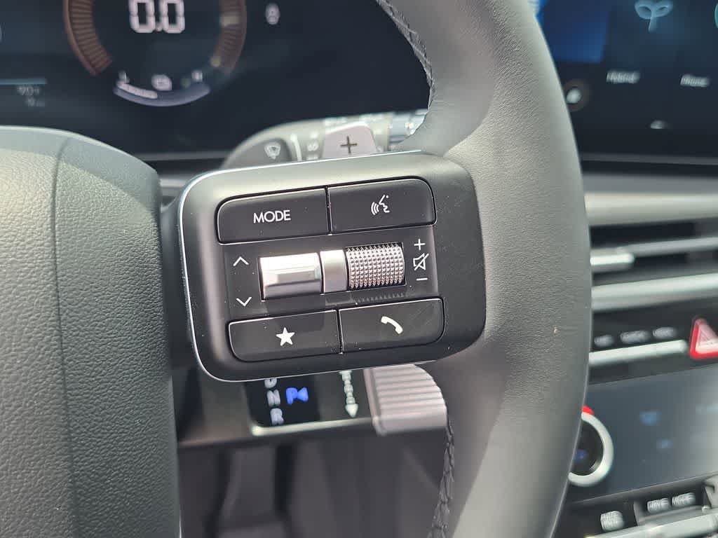 New 2026 Hyundai Santa Fe SE FWD image 24