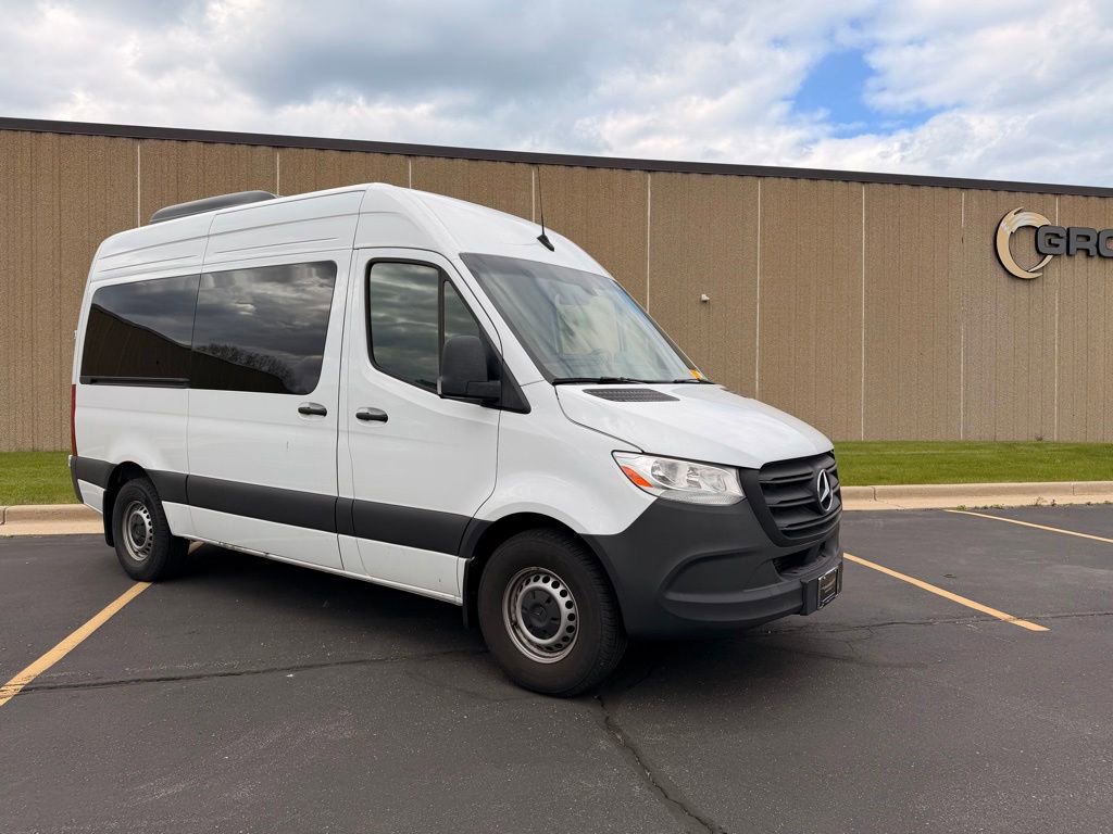 Used 2024 Mercedes-Benz Sprinter 2500 image 10