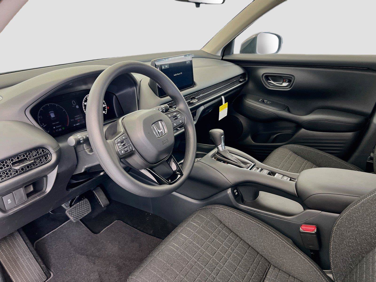 New 2027 Honda HR-V LX image 11