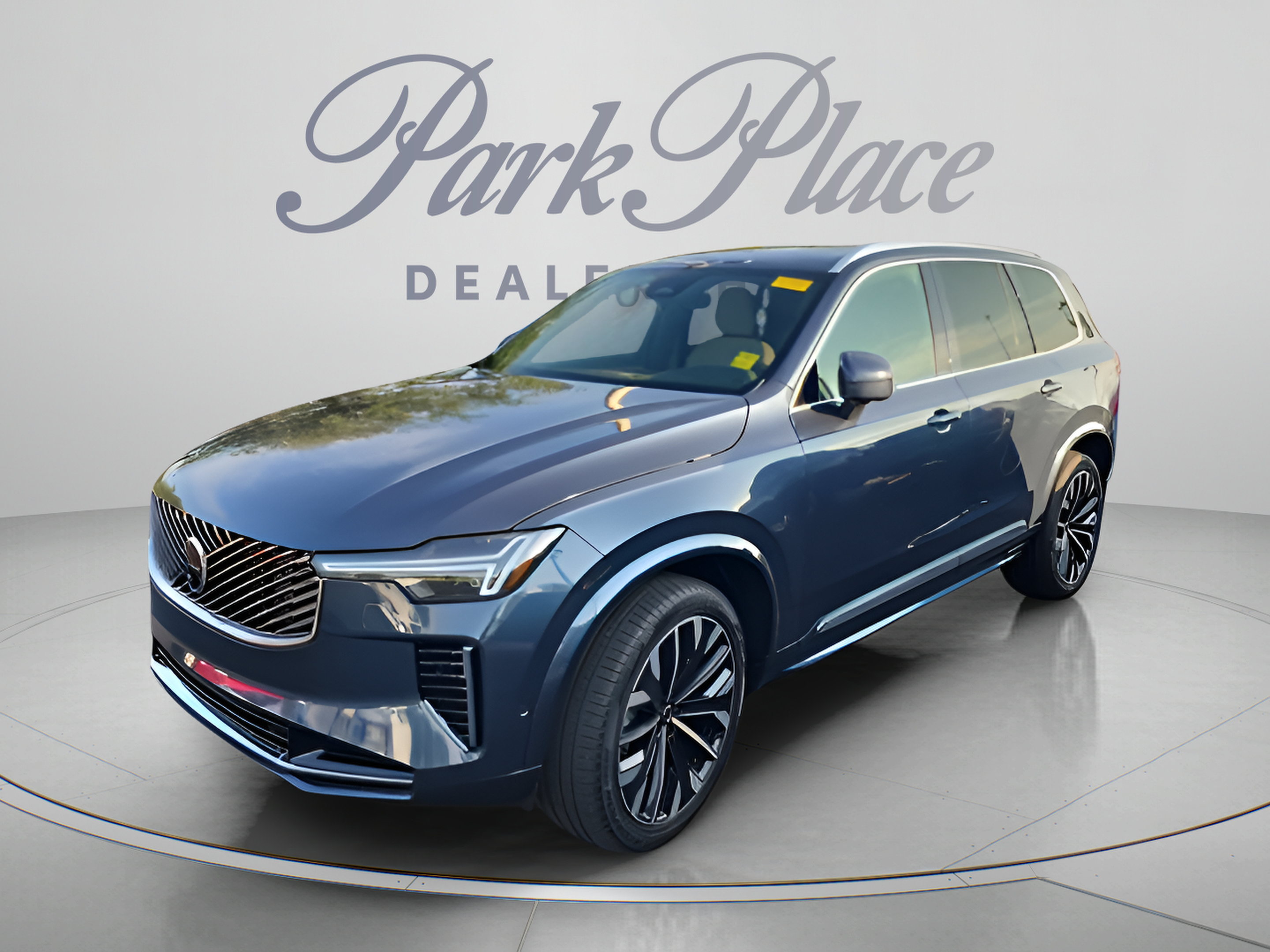 Used 2026 Volvo XC90 B6 Plus AWD/4WD image 1